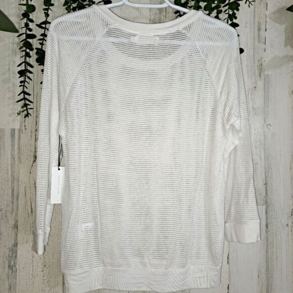 NWT Velvet by Graham & Spencer Mesh Top - Picture 1 of 5